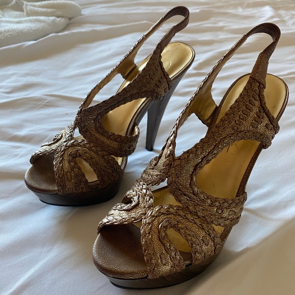 Jessica Simpson Shoes - Jessica Simpson platform heels